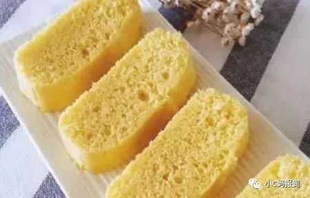 宝宝八个月左右就可以尝试手指食物了