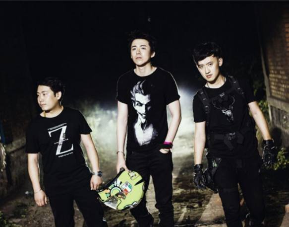 《摩登兄弟》刘宇宁家境,谁能想到宁哥中专学