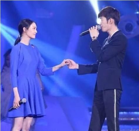 张翰开演唱会,张钧宁将成为主角?郑爽16字回应