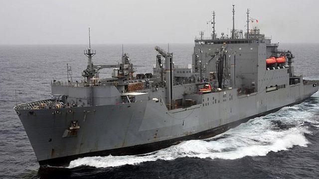 索马里海盗曾狂追美军弹药补给舰一个多小时