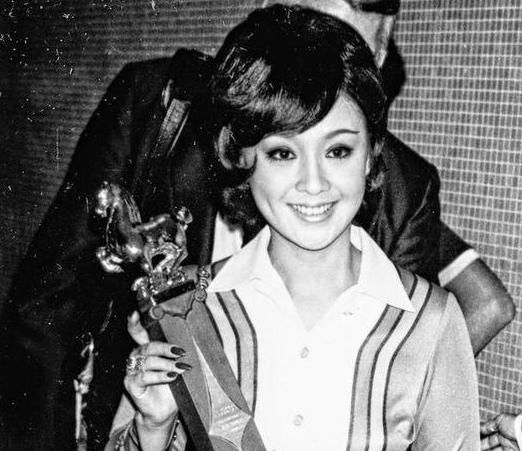 演员李菁家中暴毙!圈中多位好友称愿意为其代办后事
