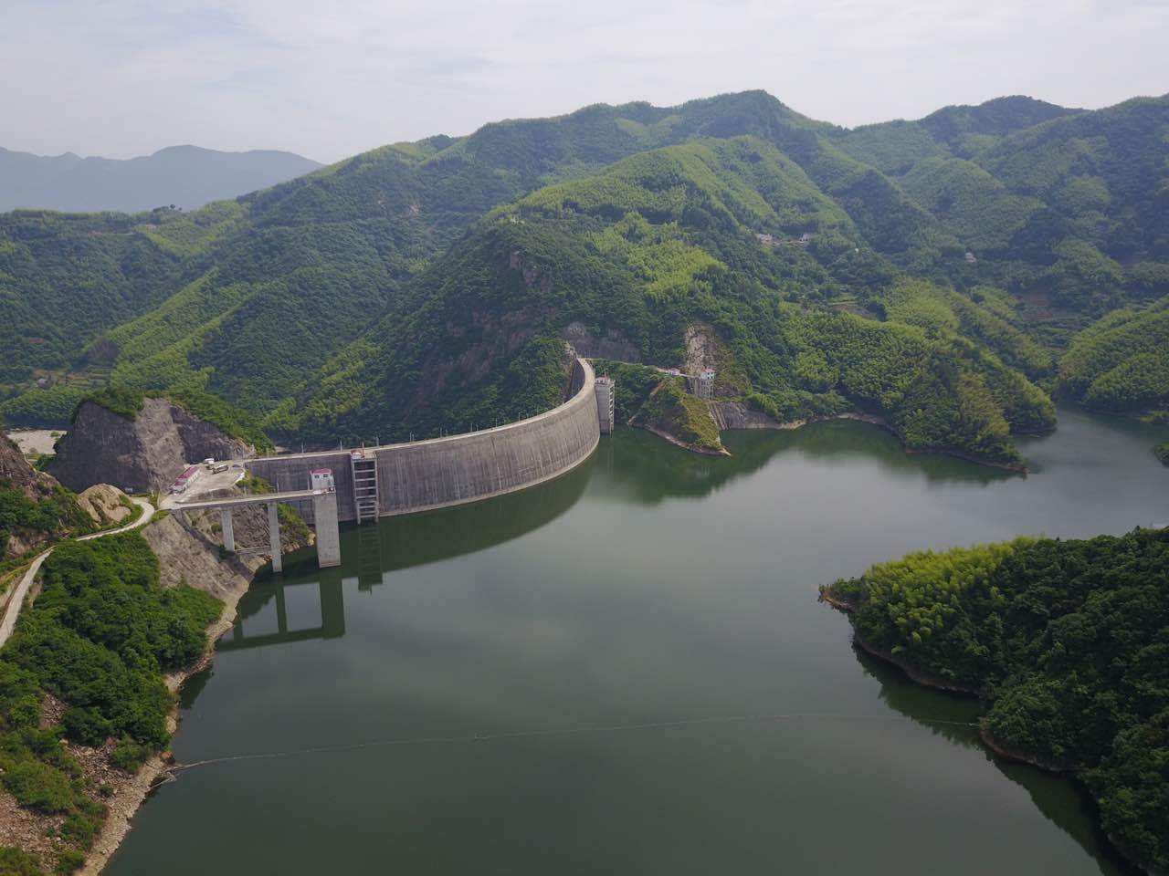 白莲崖水库的美景