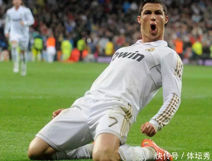 中国足球进不了世界杯,看了这些照片,终于知道