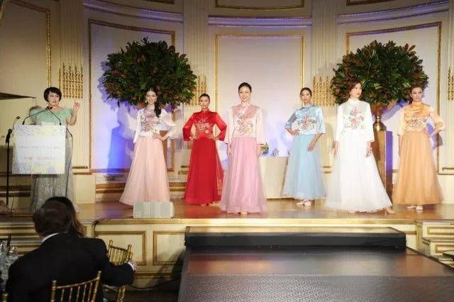 2018中美时尚慈善夜|以善为德,以美为韵,以生生