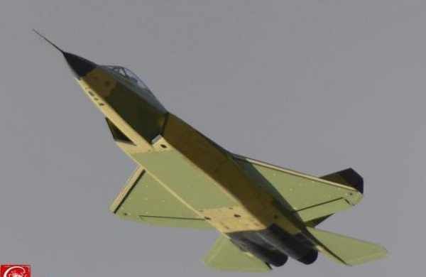 中国歼16单价曝光6亿人民币 歼20价格出乎预