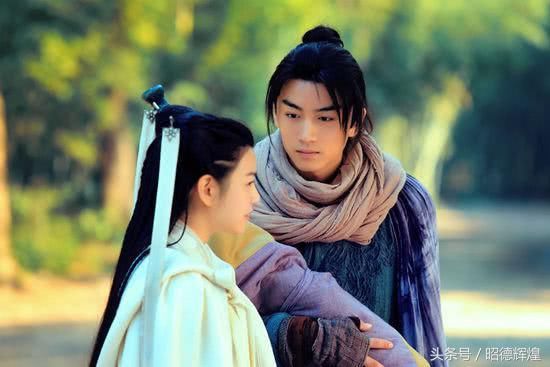 公孙止那么老,小龙女为什么还会心甘情愿嫁给