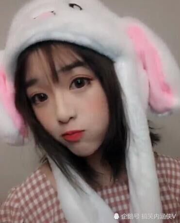 搞笑GIF趣图 不知道你们腰疼不疼,反正我笑的