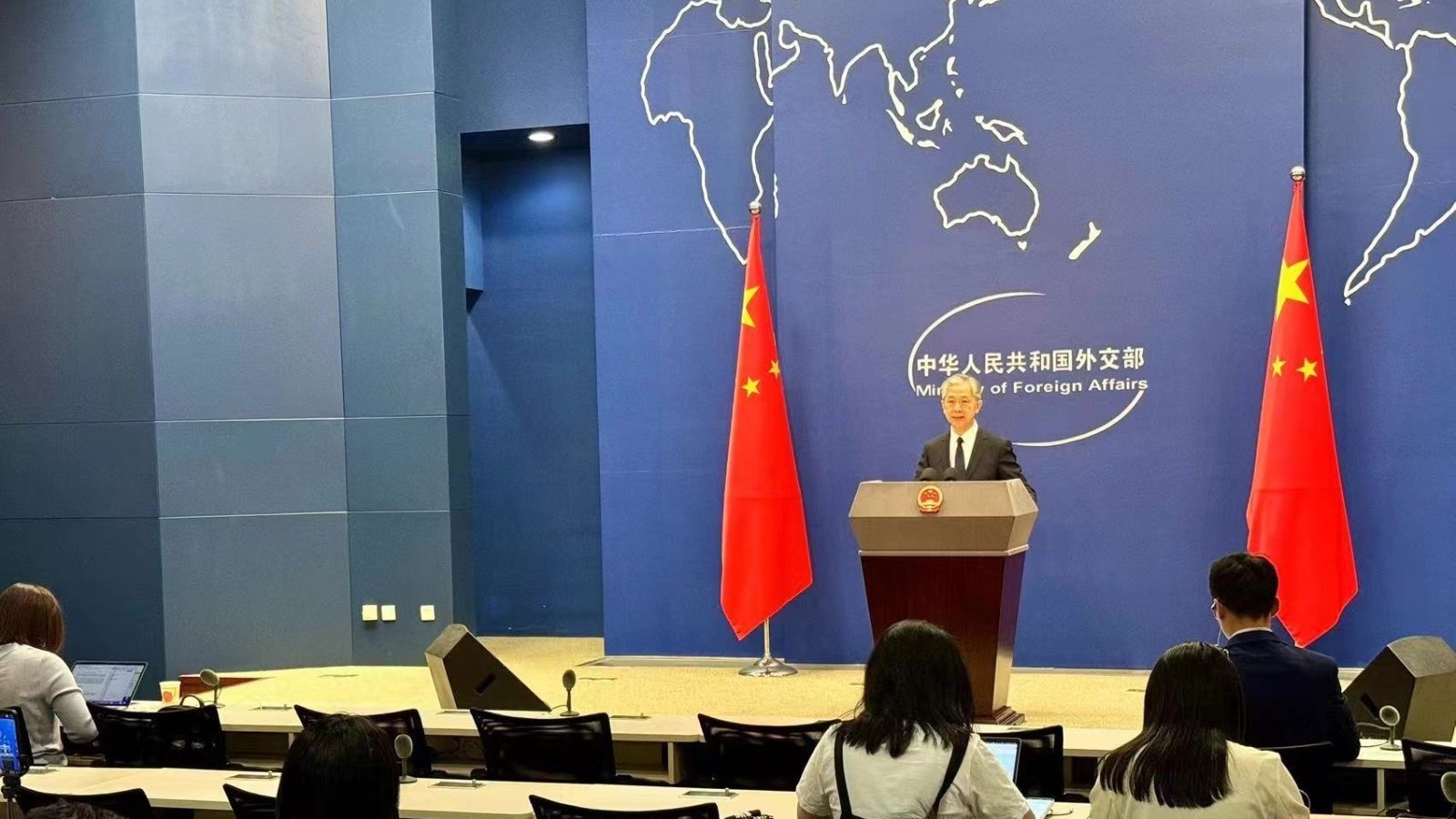 巴基斯坦总统表示坚定奉行一个中国原则，外交部：高度赞赏_北京时间