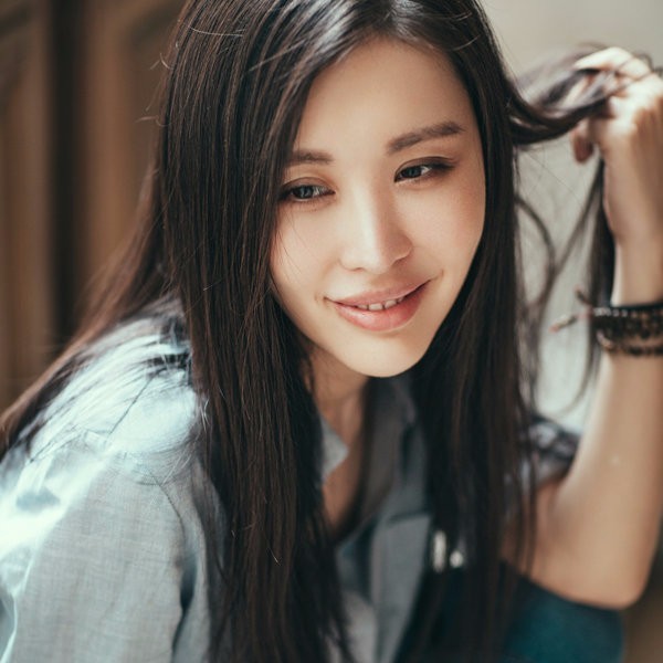 田朴珺:王石女秘书见我不敢穿漂亮衣服故意很土 我常给她买包