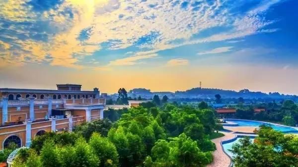 住佛山三水芦苞温泉度假村,泡长命温泉水,游古