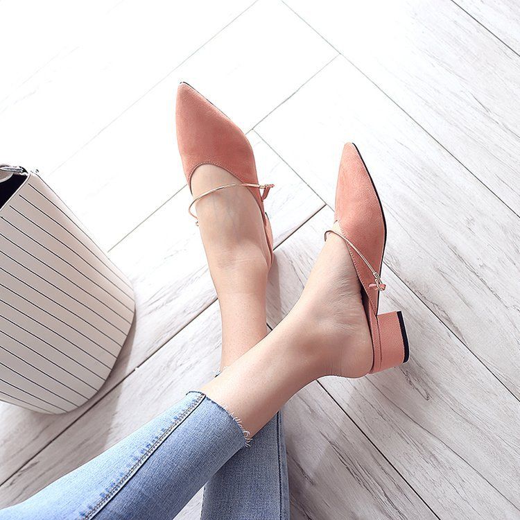 别再穿小白鞋了,2018年流行美脚鞋,不累脚十分