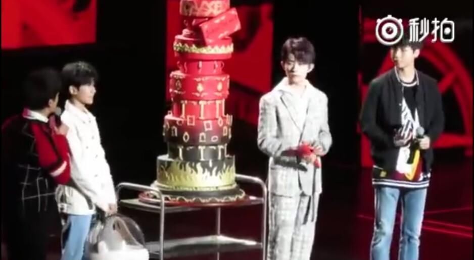 星的生日蛋糕, 王俊凯唯美, 千玺豪气, 赵丽颖最