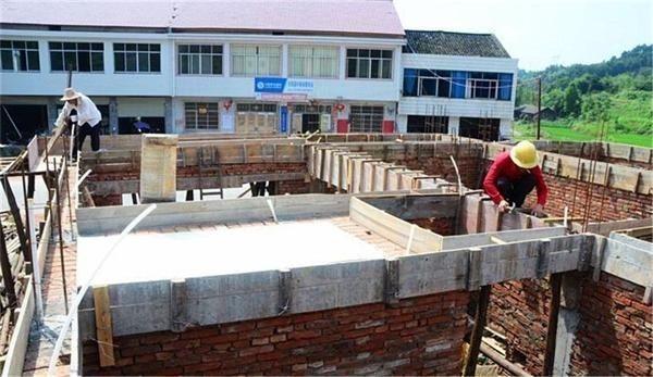 为什么农村盖房子的人越来越少了?