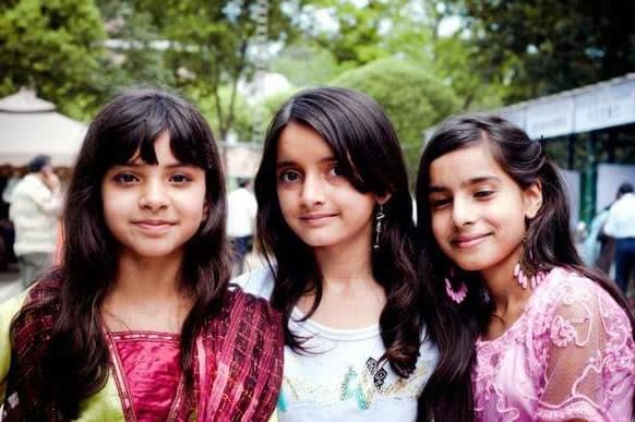 巴基斯坦旅游千万不要和女性握手,不然回家可