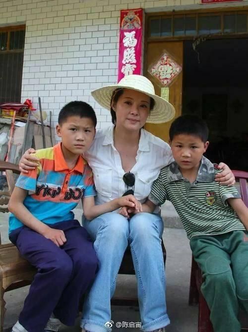 陈道明评价袁立这八个字真的是雪中送炭,更多