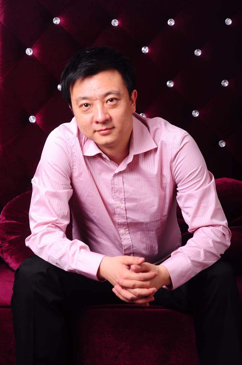 朱煜明(著名足球评论员、记者)