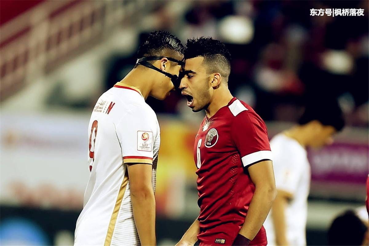 太神勇!张玉宁荷甲再进球,拼尽全力恢复,只为亚