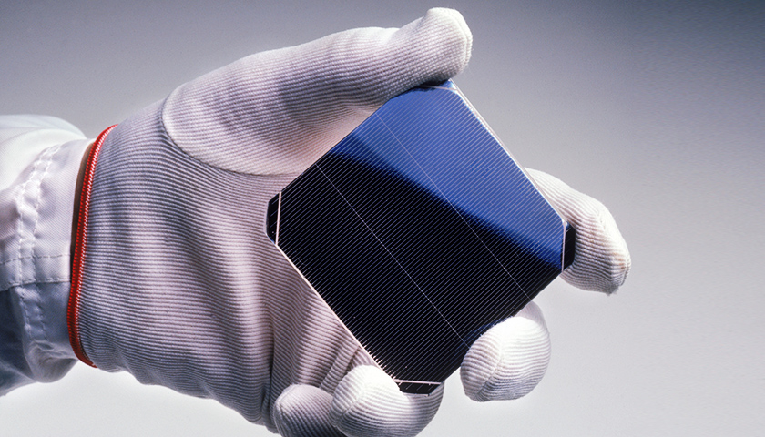 瑞银证券预测今年光伏新增装机量或达40gw 多晶硅供需仍吃紧