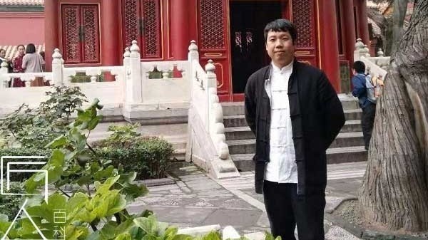 传统技艺融入生活,生活中的彩塑师屈少辉 传统技艺融入生活,生活中的彩塑师屈少辉