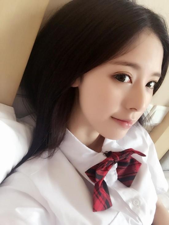 清纯性感极具诱惑!95后厦大校花不靠脸靠才华