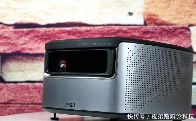 坚果投影仪质量 t019e4f4608da397132.jpg?size=640x395