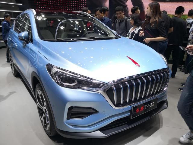 百万迈巴赫豪车追尾卡车,4S店:没有维修必要,代