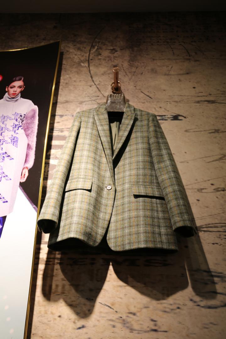 羊绒大衣怎么挑 今年流行啥,流行款式、时尚穿