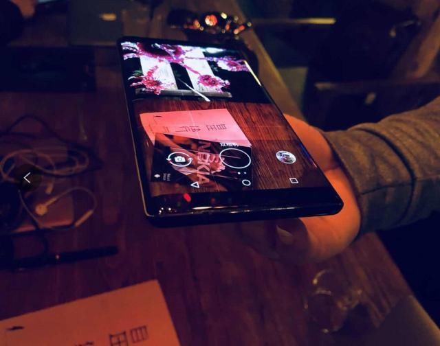 别墨迹了,全网最靠谱的诺基亚8 Sirocco拍照评