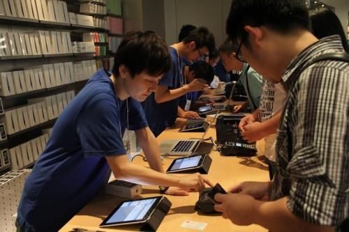 全球最会赚钱的公司:一年净利3080亿,CEO涨薪