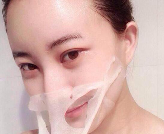 敷面膜突然皮肤过敏,脸变成这样了,该怎么办呢