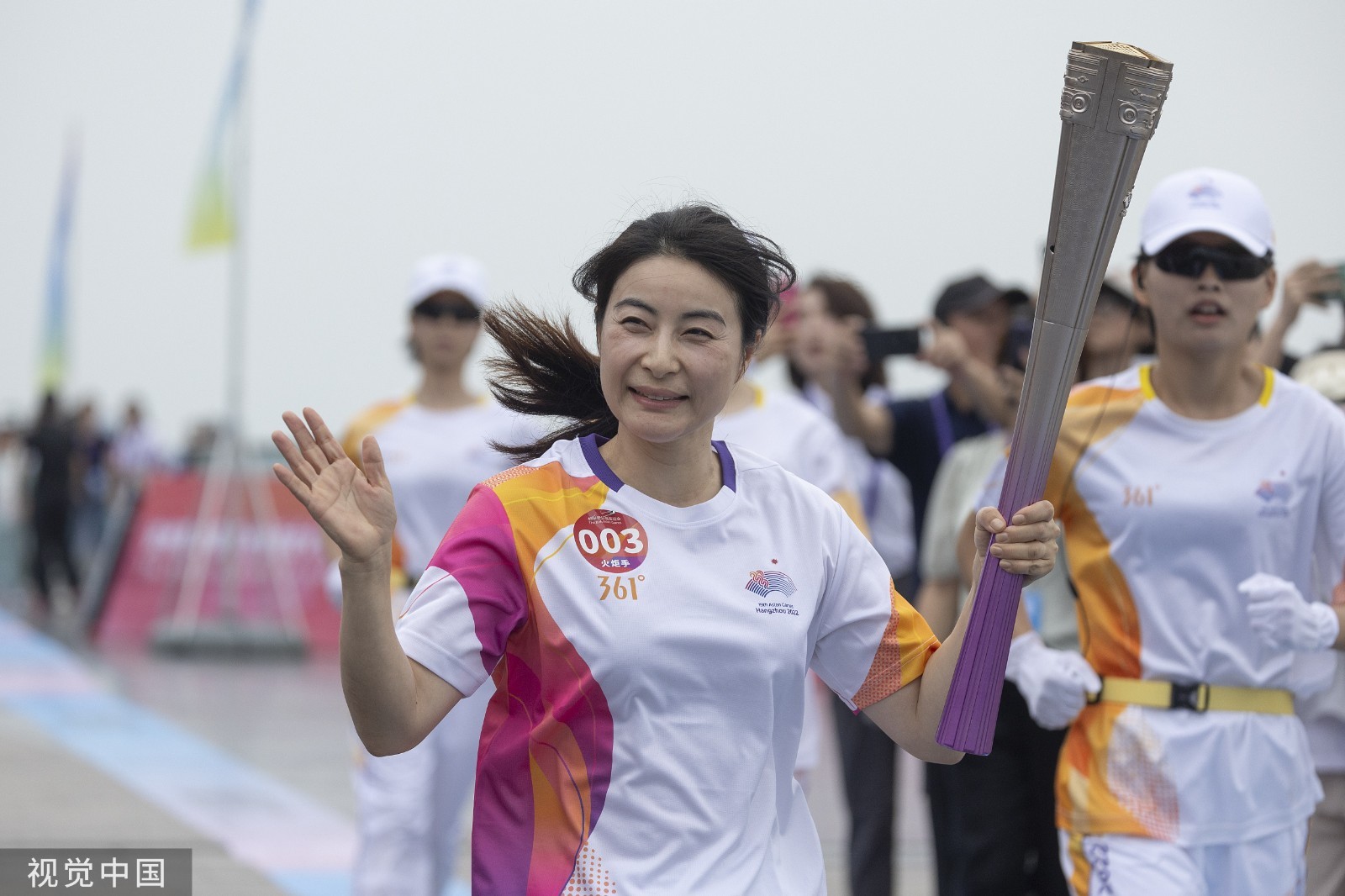 亚运会夫妻档！郭晶晶霍启刚分别亮相杭亚开幕式 担任不同工作_北京时间