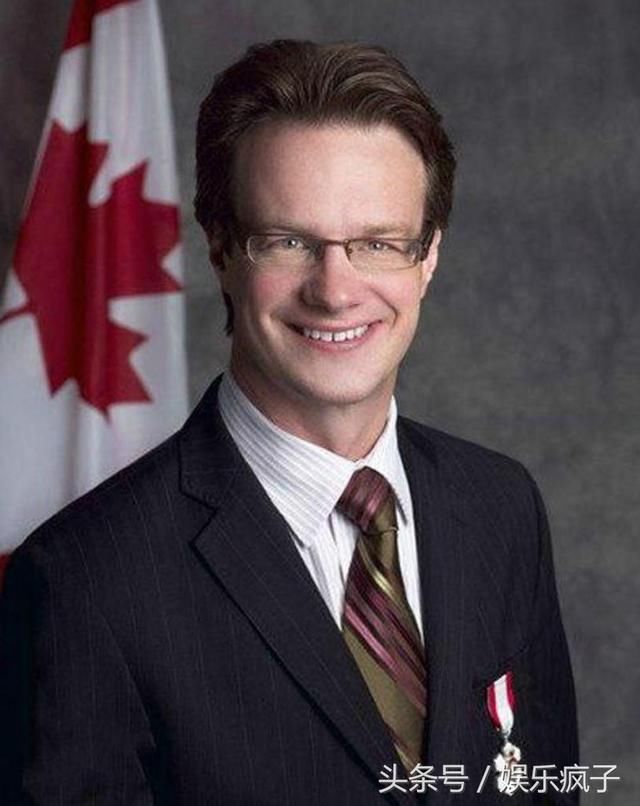 多次登上春晚的外国人,为学相声拜师姜昆,娶漂