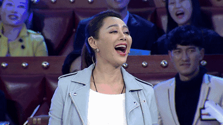 不断给宁静设置"哔哔哔"音效,但暴脾气女王的直爽洒脱也深受观众喜爱