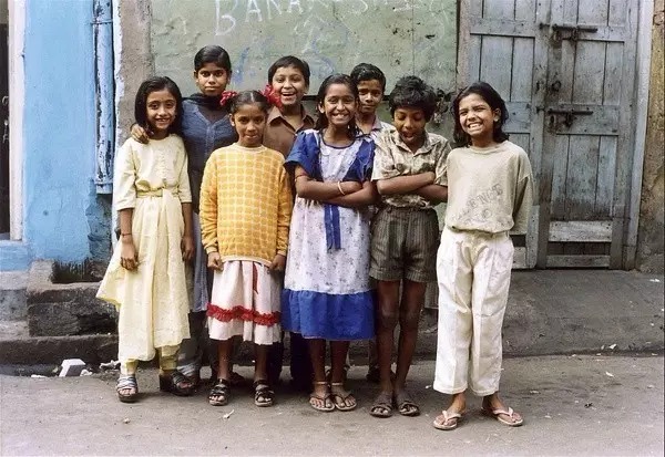 女孩参与红灯区纪录片拍摄 出名后成妓院头牌