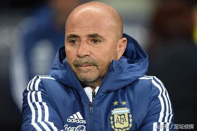 阿根廷主教练:梅西被一把叫做世界杯的枪指着