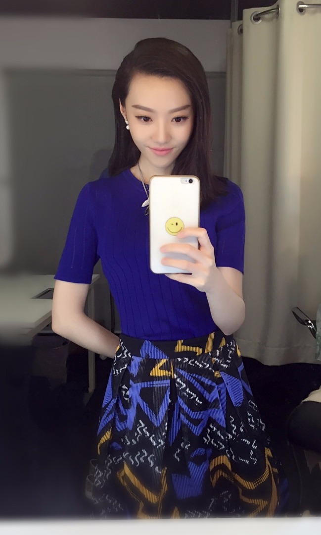 美女主播王玺冰_北京时间