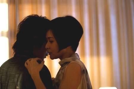 霍建华电影频频扑街?《做头》票房400万还不