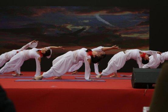 舞动青春,飞扬人生! 奥妙杯·第二届四川广场舞大赛报名开启啦(图2) 舞动青春,飞扬人生! 奥妙杯·第二届四川广场舞大赛报名开启啦(图2)