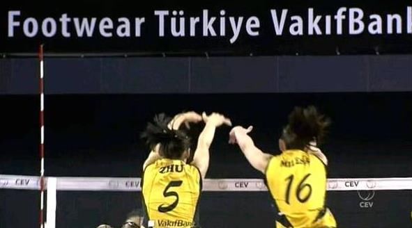 拉西奇为朱婷的现象级表现疯狂打call,顺带了一