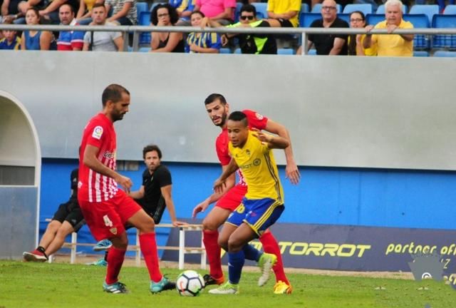 林良铭西丙升级赛首发,助球队3:2险胜晋级下一