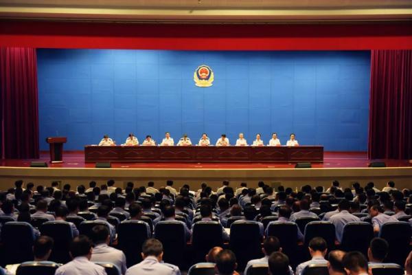 江西公安厅部署扫黑除恶:严打保护伞聚焦公安