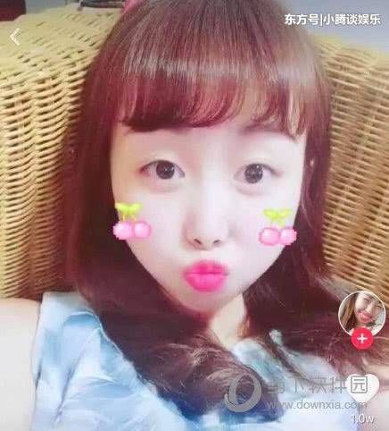 快手嘟嘟姐一夜爆红引起了身在美国的凤姐关注