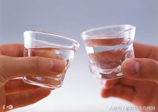 为什么啤酒白酒混着喝容易醉?原因是什么?