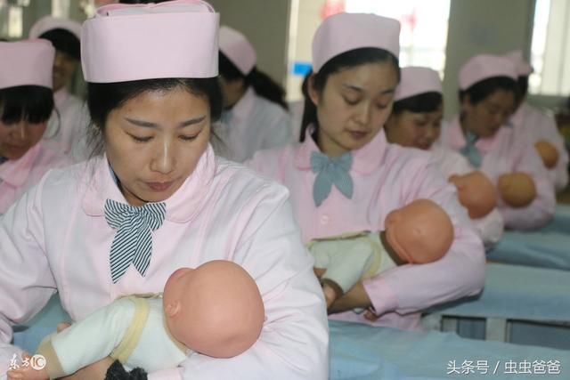 在南充,月嫂的工资高仅仅是因为工作辛苦吗?