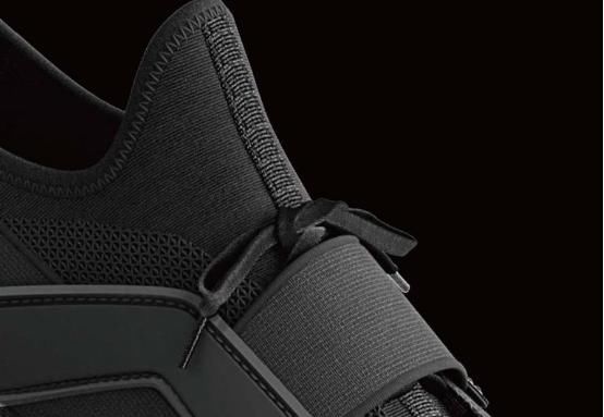 小米再上运动鞋,售价依旧残暴,仅199元