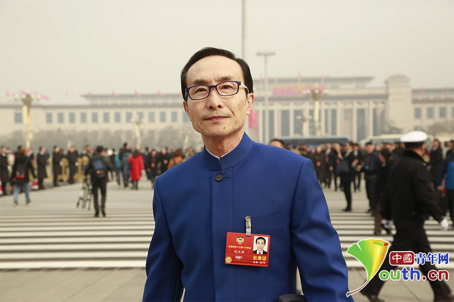 巩汉林谈综艺节目消费演员：参与者要摸着良心