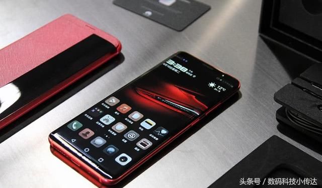 华为Mate 20 Pro曝光:摒弃烦人刘海 屏幕尺寸超