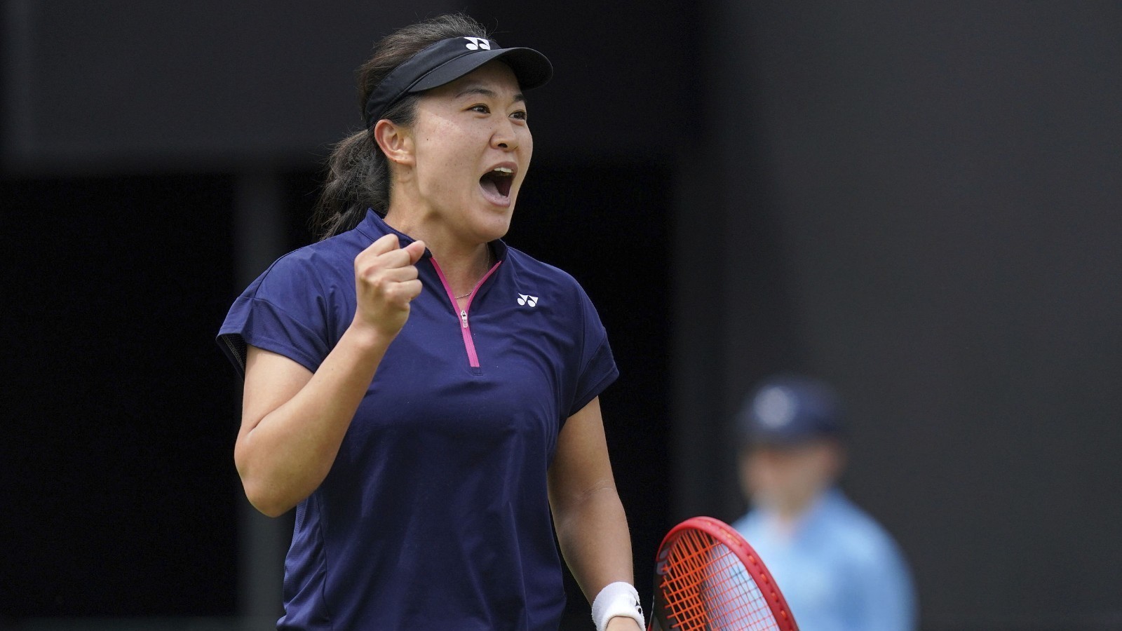 WTA250伯明翰站：朱琳2-1逆转老对手马里诺 首进WTA草地四强