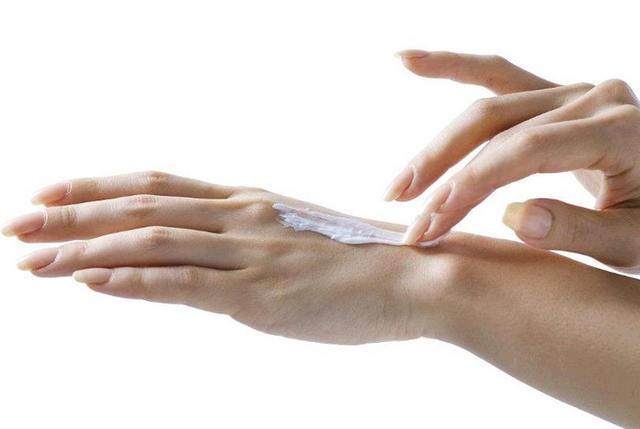 手上起小水泡痒怎么办?很不幸,你的免疫力在走