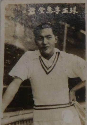 足球历史上全球都公认的球王在中国,国足缺的